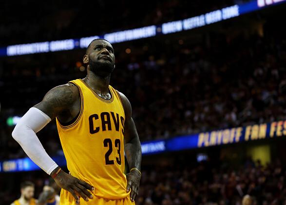 金州勇士发布备战花絮，清晨战术微调，欧冠任务艰巨，纪律约束更严格(练兵备战个人讨论发言)-开云APP